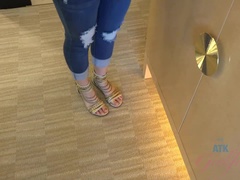 Amatéři, Koupelna, Tvrdě, Přítelkyně, Džíny, Různé pohledy, Pička, Kouření