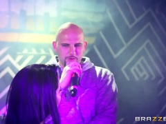 Røv, Stor røv, Store bryster, Sort, Brunette, Latinsk, Mor jeg gerne vil kneppe, Realitet