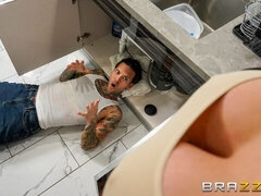 Жопа, Минет, Брюнетки, Собачьи, На кухне, Лизание, Милф, Бритые