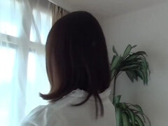 デカパイ, 指いじり, 日本人
