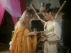 Anal, Peitos grandes, Boquete, Jato de porra, Pau, Hardcore, Sexo grupal a três, Vintage