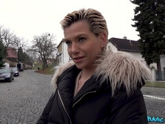 Grote mammen, Blond, Pijpbeurt, Bruinharig, Europees, Moeder die ik wil neuken, Openbaar, Russisch