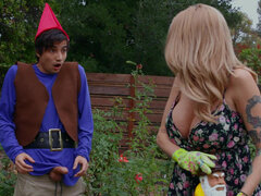 Брюнетки, Застукали, Джинсы, Киски, Душ, Сюрприз, Тугие, Сиськи