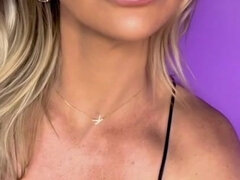 Tetas grandes, Universidad, Corridas, Grupo, Masturbación, Orgía, Pov, Chorro