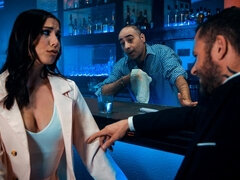 Zadek, Kuřba, Brunetka, Na pejska, Prstění, Honění, Líbání, Milf žcbp