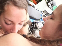 Włochaty, Całować, Na wolnym powietrzu