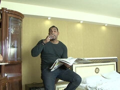 Beso negro, Corridas, Doble penetracion, Fetiche, Pajear, Hd, Interracial, Afeitado