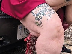 Amateur, Gorda, Coche, Hembra, Masturbación, Maduro, Al aire libre, Tetas colgantes