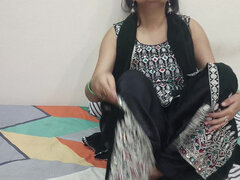 Amateur, Conversation vulgaire, Indienne, Mature, Solo