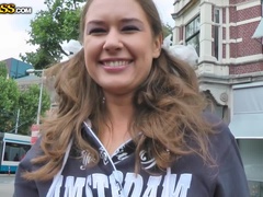 Analny, Brunetka, Obcasy, Bielizna, Na wolnym powietrzu, Pirsing, Publiczny