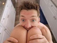 Mooie dikke vrouwen, Grote kont, Pijpbeurt, Gevangen, Dik, 1 man 2 vrouwen, Handbeurt, Masturbatie