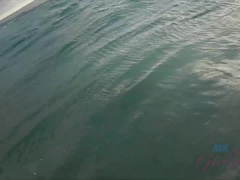 Amateur, Plage, Exhib, Nue, Pov, Public, Voyeur, Mouillée