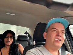 UberSex in Bucaramanga - Real couple on first date fucking in the car is recorded by the driver