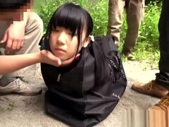 Juicy Japanese girl in public place