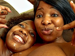 African Lesbians - Omg you got me a facial with pussy juice, youre crazy haha