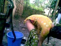 Bangla desi immoral village cousin-Nupur bathing outdoor