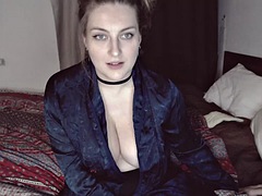 Leie, Grosse titten, Braunhaarige, Süss, Milf, Russisch, Solo, Netzkamera