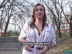 Leie, Grosser schwanz, Natürlichen titten, Im freien, Piercing, Öffentlich, Muschi, Tätowierung