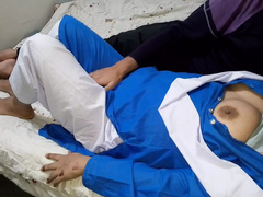 Grosser arsch, Spermaladung, Hd, Selbstgemacht, Indisch, Küssen, Lehrer, Uniform