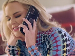 Tetas grandes, Negro, Mamada, Corrida, Estilo perrito, Ébano, Interracial, Montar