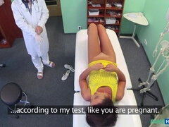 Doctor helps sexy patient conceive
