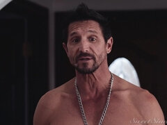 Americkej, Kuřba, Hlboký orál, Výprask, Prirodzené prsia, Piercing, Pička, Kozičky