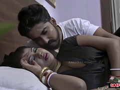 Amatéři, Velké kozy, Creampie, Stříkání spermatu, Honění, Hardcore, Indické, Líbání