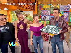 Vanessa Presume Hermosas Tetas Con Gran Escote Ingrid y Tabata Nalgonas 30mar18 2