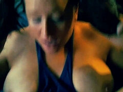 Schönheit, Braunhaarige, Spermaladung, Handjob, Selbstgemacht, Schlampe, Titten, Ehefrau