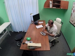 Amador amadora, Boquete, Doutor, Transar de quatro, Enfermeira, Escritório, Uniforme, Voyeur