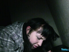 Amatéri, Kuřba, Creampie, Honění, Vonku, Z pohľadu účastníka, Na verejnosti, Pička