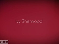 Nana, Grosse bite, Gros seins, Noire, En levrette, Interracial, Seins naturels, Chatte