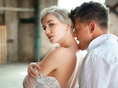 Sovrum, Stor kuk, Avsugning, Naturliga tuttar, Liten och nätt, Kort hår, Mager, Tonåring