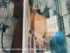 Bundão, Peitos grandes, Garganta funda, Consolo, Fêmea, Orgasmo, Ducha chuveiro, Solo chão