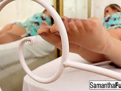 Samantha Saint foot and stocking fetish