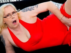 Amateur, Grosse bite, Sucer une bite, Poilue, Masturbation, Mature, Mère que j'aimerais baiser, Cheveux courts