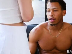 Cul, Noire, En levrette, Branlette thaïlandaise, Interracial, Seins naturels, De plein air, Chatte