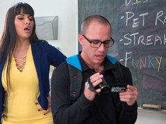 Amatööri, Suihinotto, Ruskeahiuksinen, Takaapäin, Rankka, Itsetyydytys, Ajeltu, Univormu