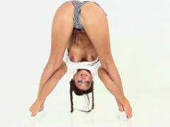 Morena, Hd, Pornô leve, Solo chão