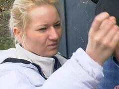 Семяизвержение, Европейки, Немки, Ласковые ручки, Милф, На природе, Ретро