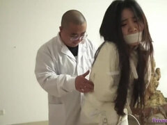 아마추어, 아시안, 큰 엉덩이, 본디지, 흑갈색 머리, 중국인, 자연의 가슴, 청소년