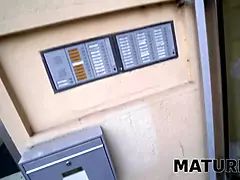 Stor svart kvinne, Store pupper, Kukk suging, Bestemor, Hd, Moden, Strømper, Svelge