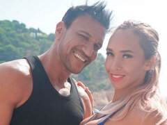 Røv, Strand, Pik sutte, Håndjob, Slikning, Mor jeg gerne vil kneppe, Udendørs, Fisse