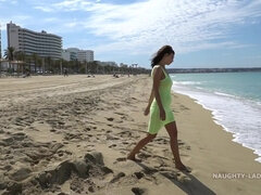 Pláž, Veľké kozy, Exhibicionisti, Mamina, Na verejnosti, Pička, Sólo, Kozičky