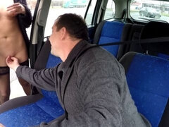 Veľký zadok, Blondína, Kuřba, Auto, Hrubé, Fetiš, Prstovanie, Vonku