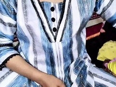 18 ans, Anal, Cul à la bouche, Conversation vulgaire, Léchez, Douleur, Petite femme, Jarretelles