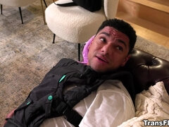 69:an, Stora tuttar, Blondin, Långt ner i halsen, Fingering, Latina, Rakad, Mager