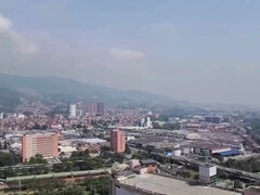 Babe, Stor røv, Store bryster, Blondine, Pik sutte, Give finger, Nøgenhed, Bryster