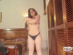 Duży tyłek, Palcówka, Pierwszy raz, Latynoska, Orgazm, Cycki