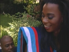 Μεγάλα βυζιά, Πίπα, Μελαχροινή, Μαύρος, Σκληρό, Εκτός, Πάρτυ, Δημόσιο